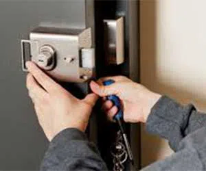Gold Locksmith Store St Louis, MO 314-513-0038 - commercial-locksmith-service
