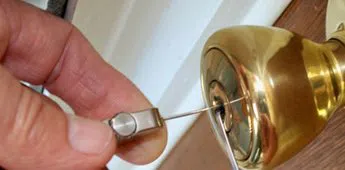 Gold Locksmith Store St Louis, MO 314-513-0038 Gold Locksmith Store St Louis, MO 314-513-0038 - rekeying-locks